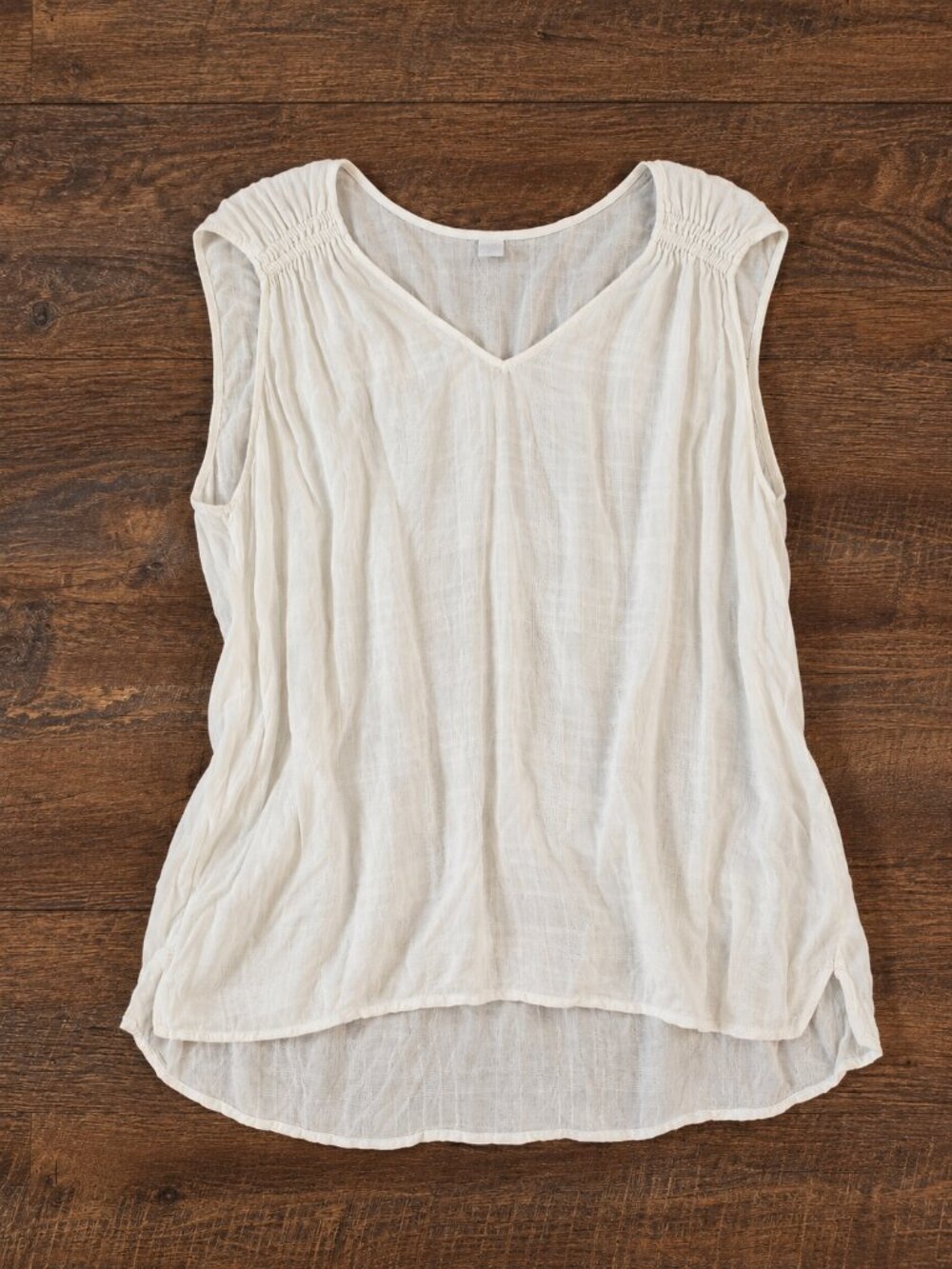 old navy ivory textured sleeveless blouse size xl